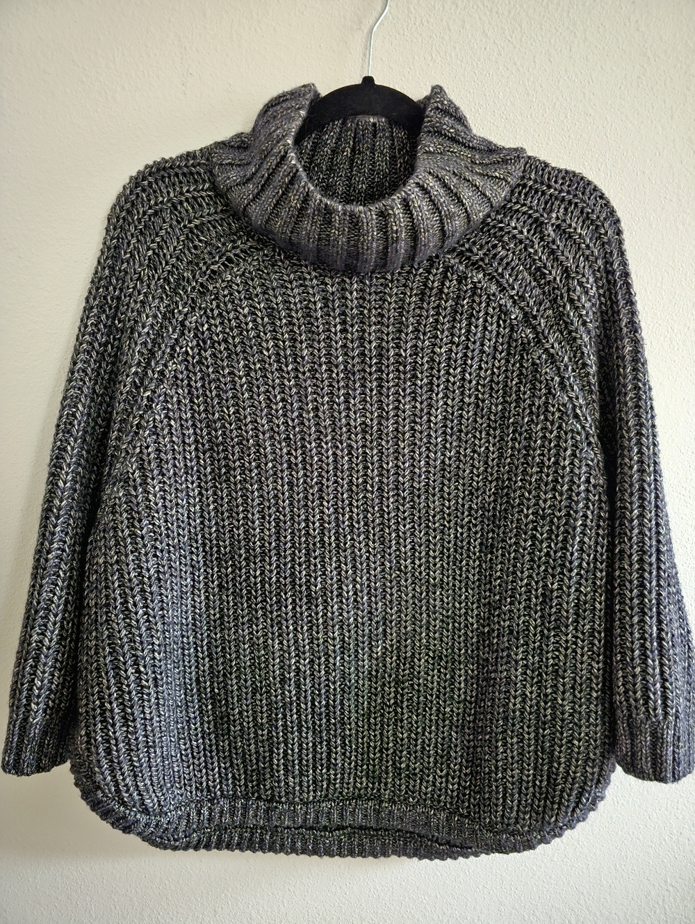 Victoria's Secret Charcoal Marled Turtleneck Sweater. - Picture 3 of 9